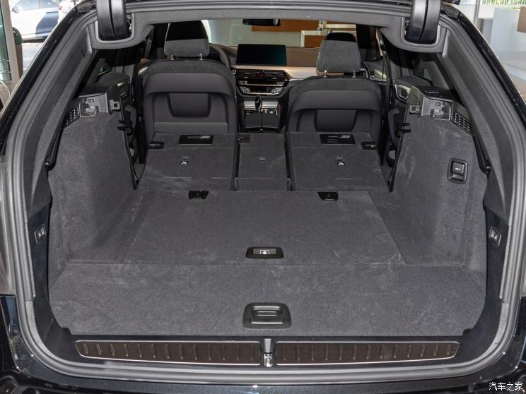 宝马(进口) 宝马5系(进口) 2021款 520d xDrive Touring