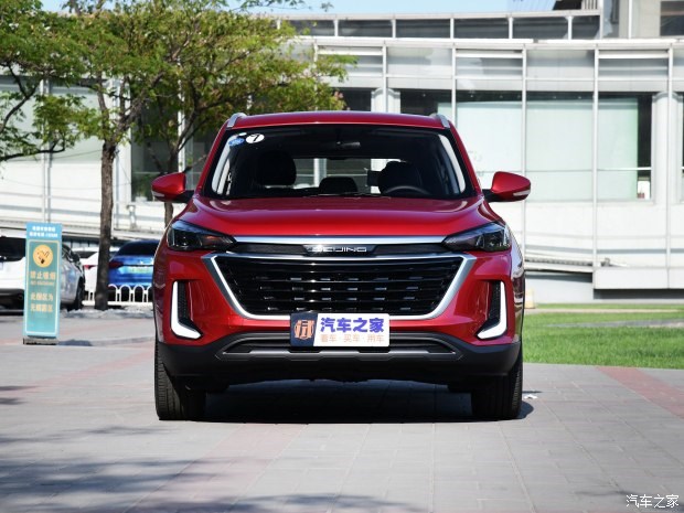 北京汽车 智达X3 2019款 1.5T 手动星耀版 北京汽车 智达X3 2019款 1.5T 手动星耀版