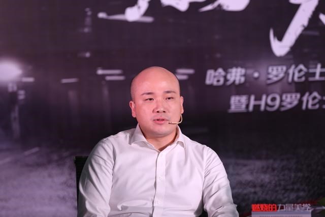 同台竞技彰显硬核实力,且看哈弗H9罗伦士极星版的演绎